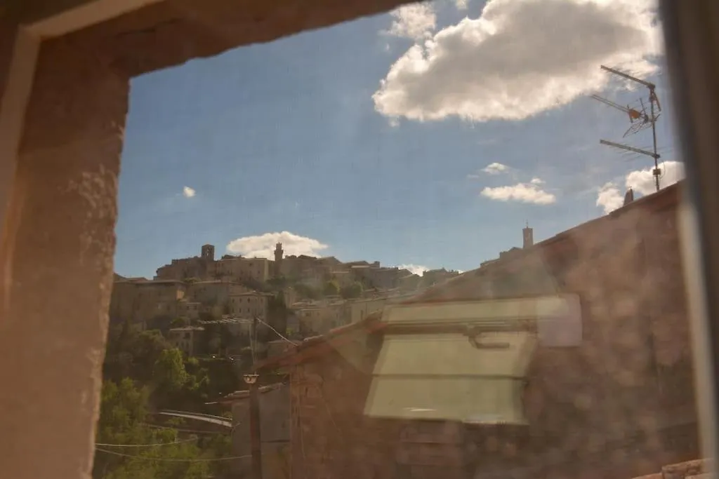 Alle Mura Casa Torre 2 Notti Min Montepulciano Stazione Appartement