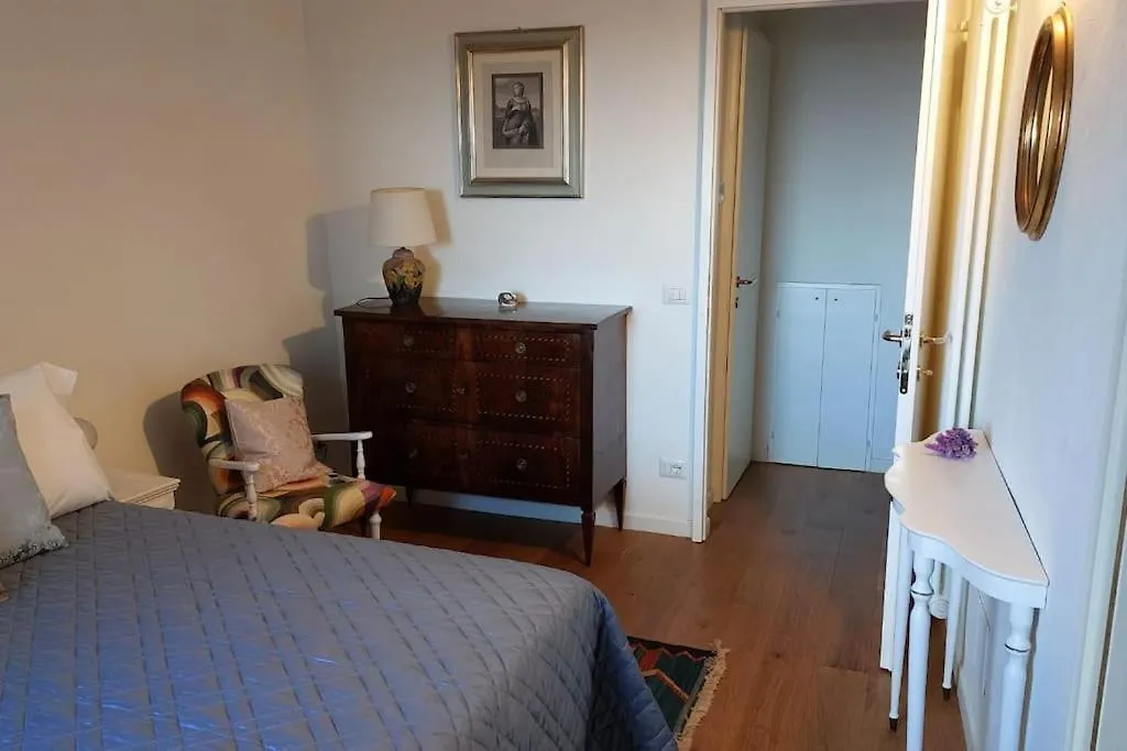 Alle Mura Casa Torre 2 Notti Min Montepulciano Stazione Appartement